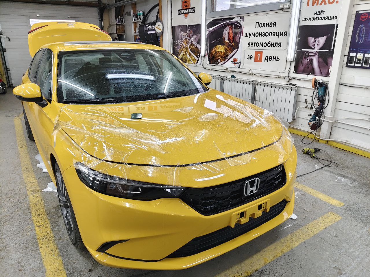 Понедельник — день защищенный: наш еженедельный отчет по оклейке